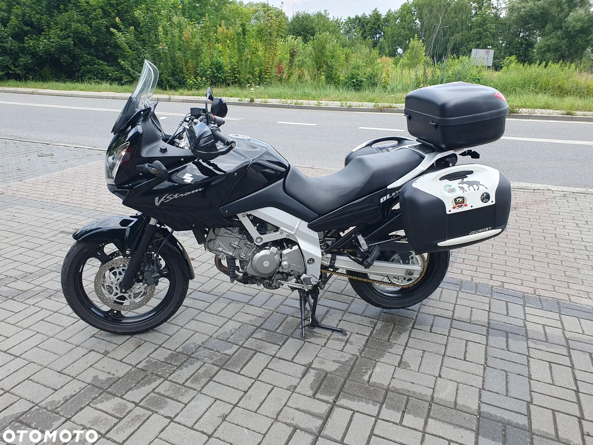 Suzuki V-STROM - 1