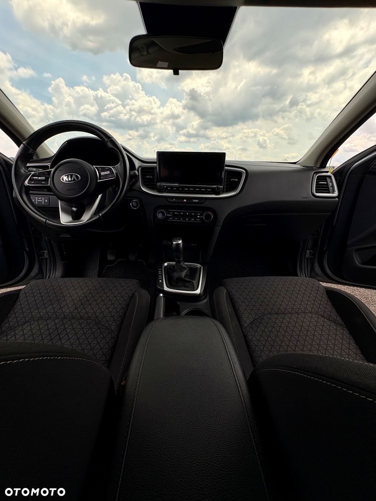 Kia Ceed 1.0 T-GDI L Business Line - 18