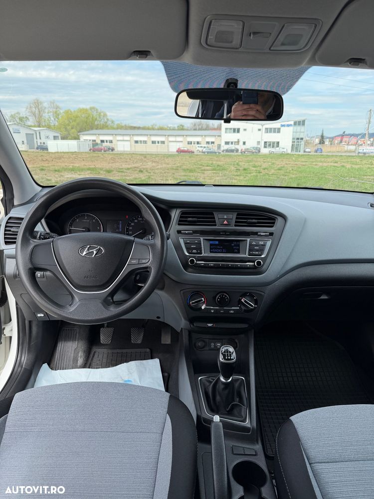 Hyundai i20 1.1 CRDi M/T Confort - 7