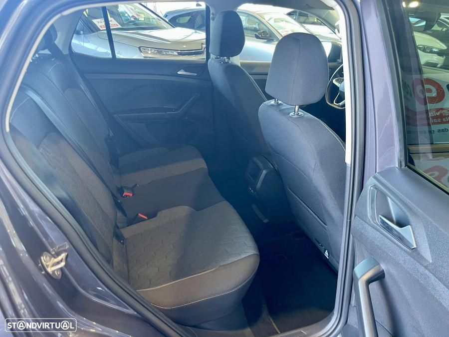 VW T-Cross 1.0 TSI Life - 25