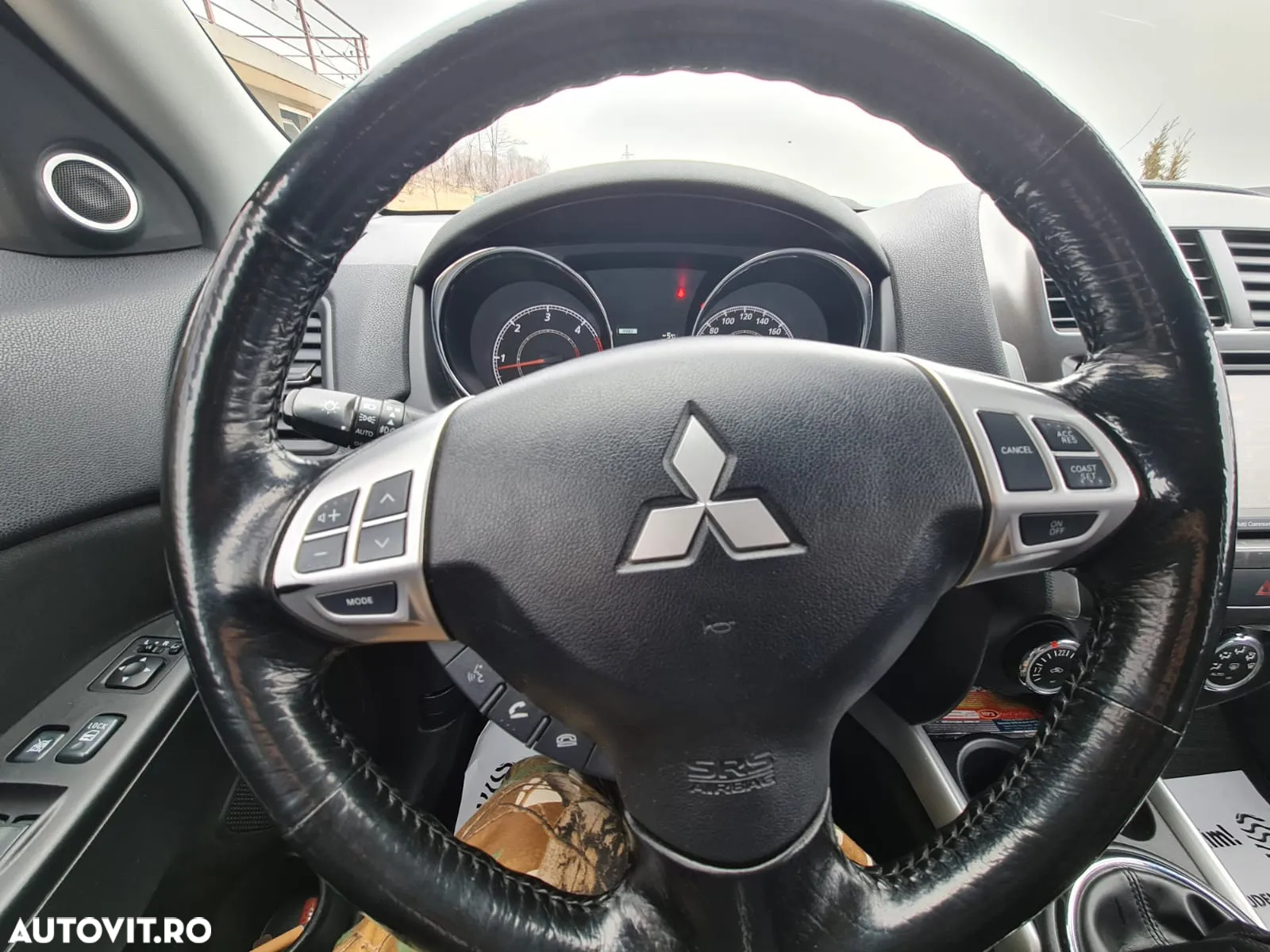 Mitsubishi ASX 1.8 DI-D 4WD Instyle - 23