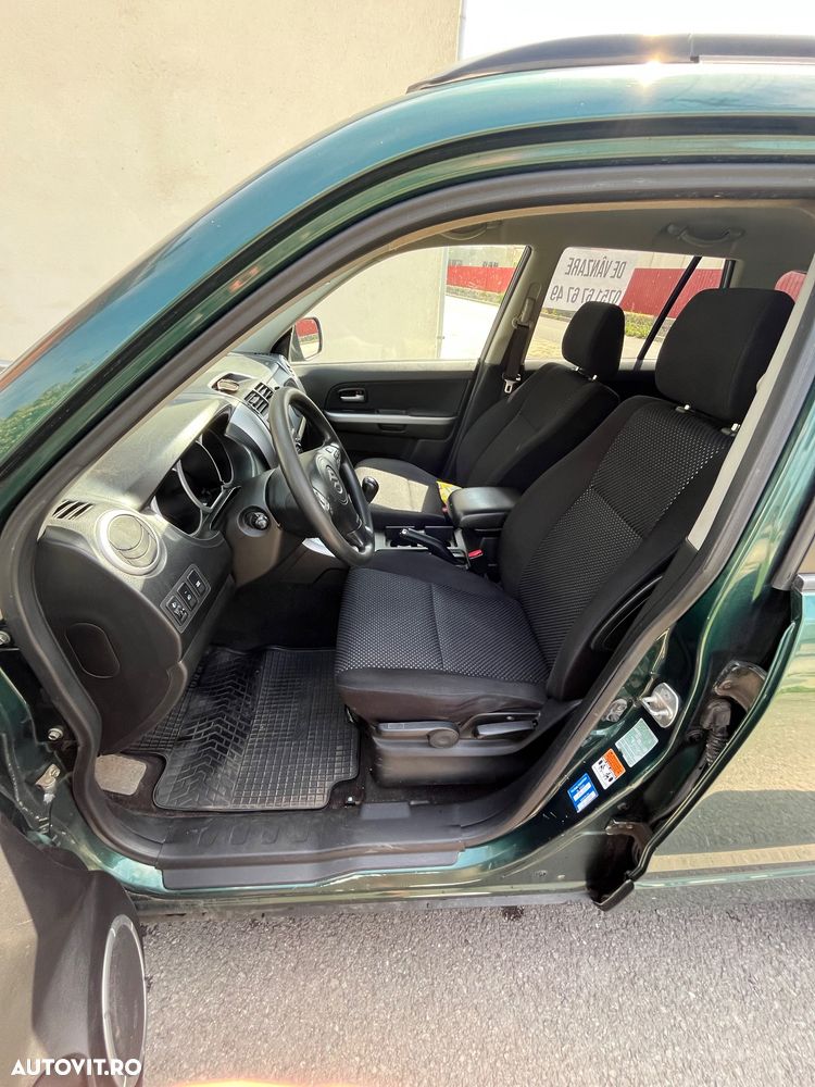 Suzuki Grand Vitara 1.9 DDIS Navi - 13