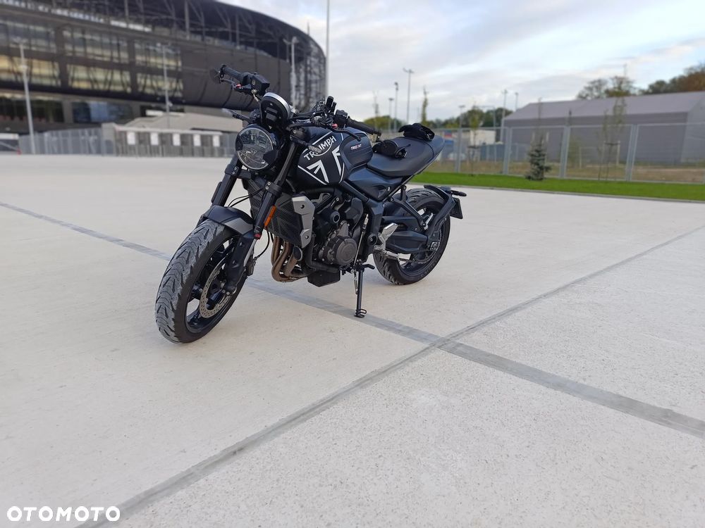 Triumph Trident - 2