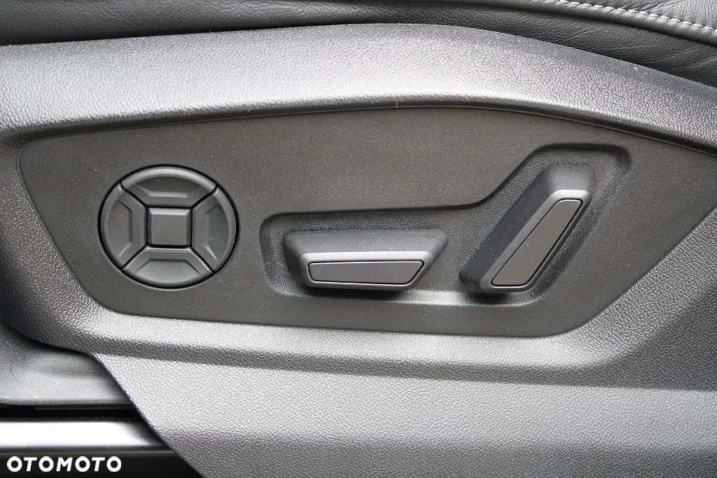 Audi Q8 50 TDI mHEV Quattro Tiptronic - 10