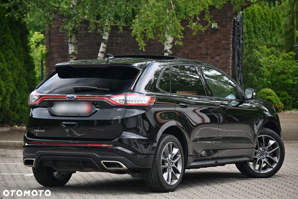 Ford Edge 2.0 TDCi Twin-Turbo 4WD ST-Line - 12