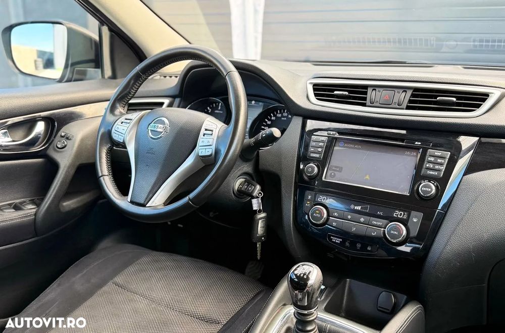 Nissan Qashqai 1.6 DCI ALL-MODE 4x4i ACENTA - 18