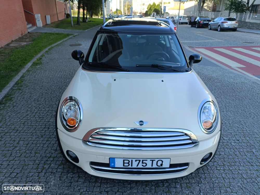 MINI Clubman Cooper D - 2