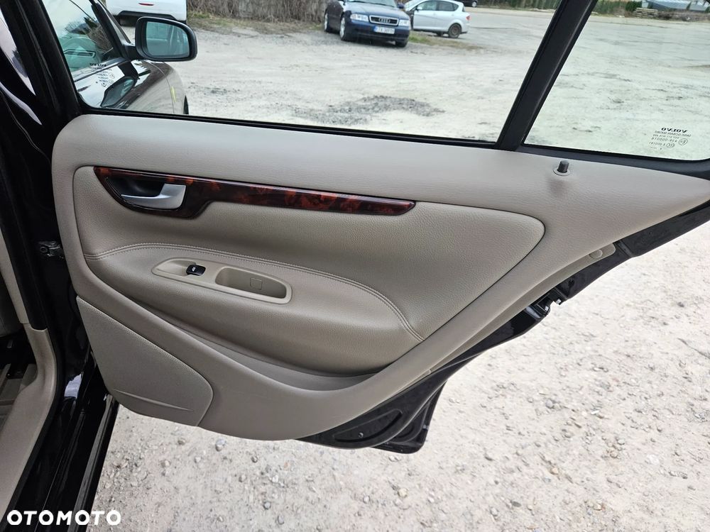 Volvo S60 T5 Summum - 32