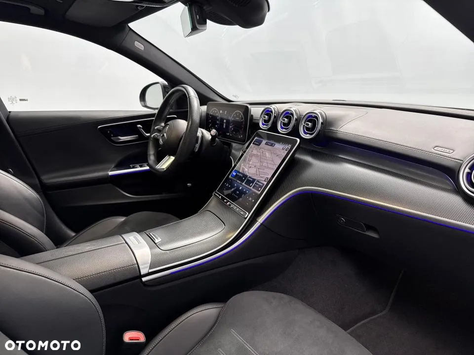 Mercedes-Benz Klasa C 300 4MATIC 9G-TRONIC - 25