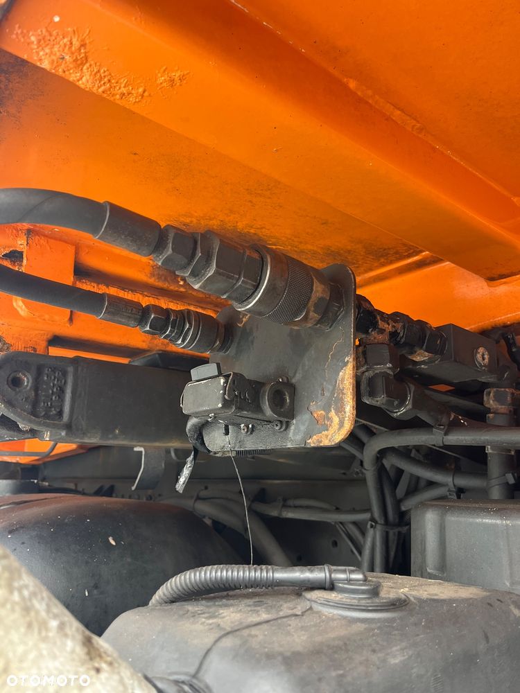 Mercedes-Benz Axor 1829 Wywrotka 4x4 Napęd na Mostach 4x4  Na Wał Reduktor Biegi Terenowe Czolownica Hydraulika Boczna Klimatyzacja Webasto Manual Grzana szyba Pług Piaskarka Solarka Schnitd Stratos B50-36 - 24