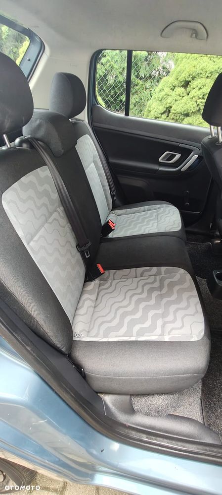 Skoda Fabia 1.2 HTP COOL EDITION - 10