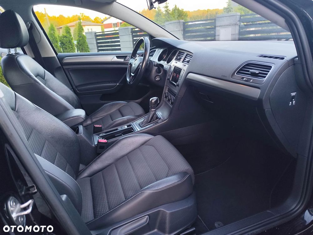 Volkswagen Golf 2.0 TDI BMT Highline DSG - 17