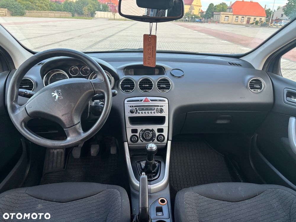 Peugeot 308 1.6 Premium - 24