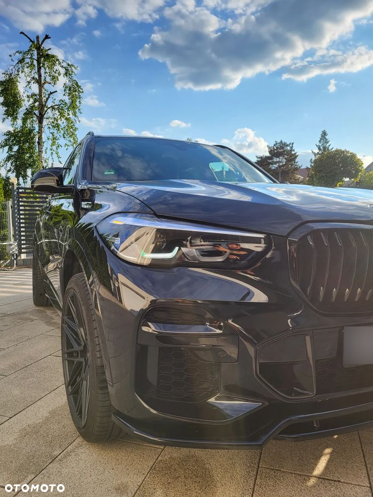 BMW X5 M M50i - 6