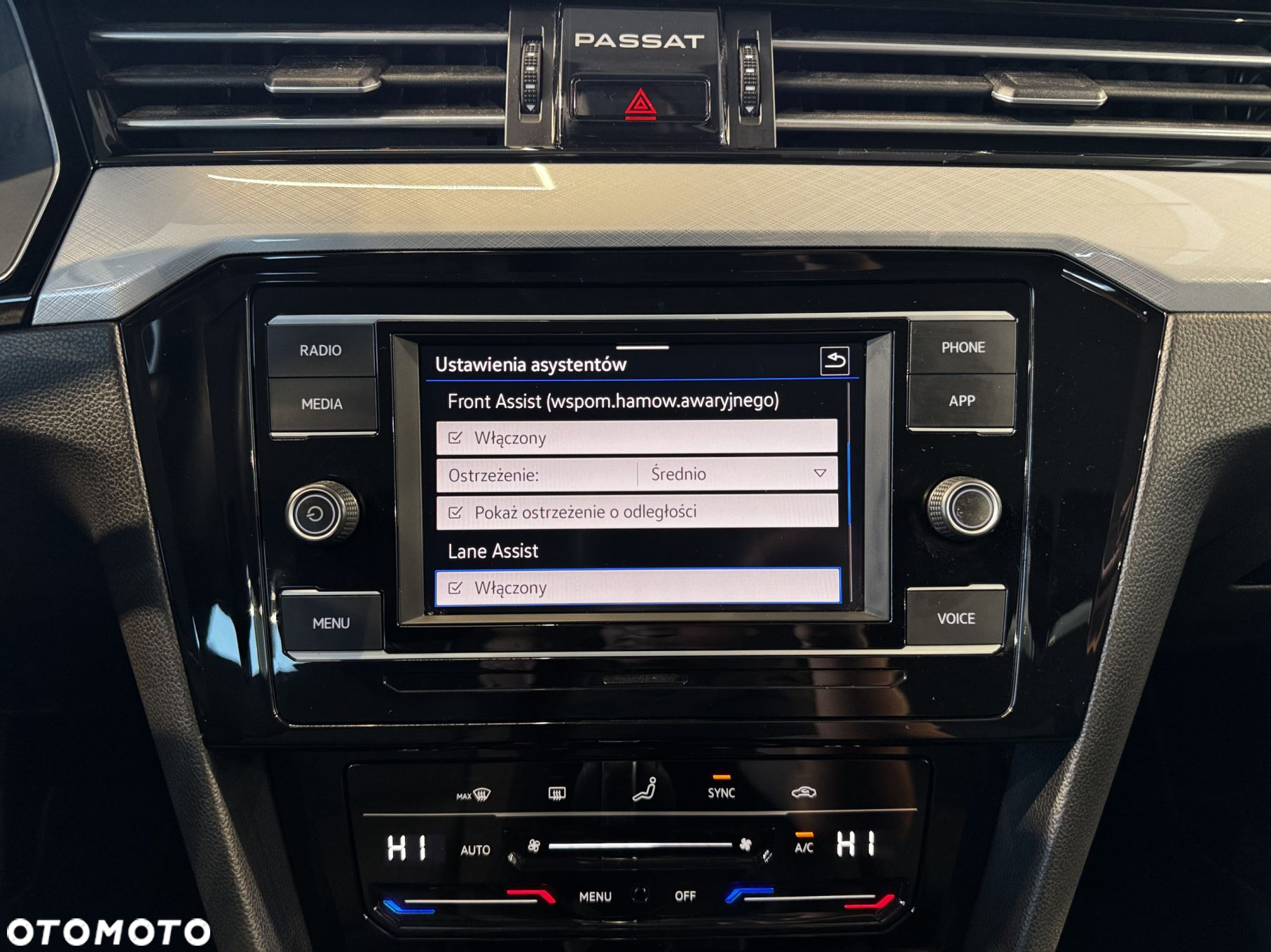 Volkswagen Passat - 27