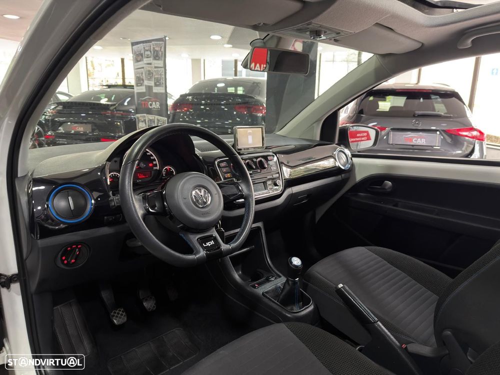 VW Up! 1.0 BlueMotion Move - 22