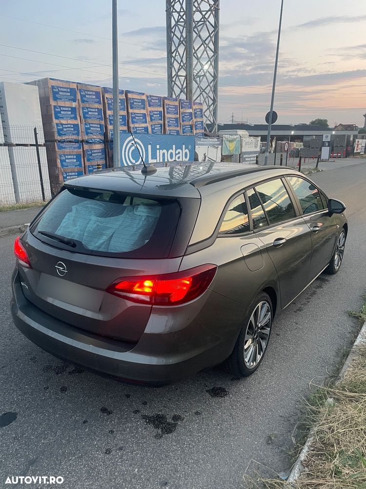 Opel Astra 1.5 D Start/Stop Automatik 2020 - 4