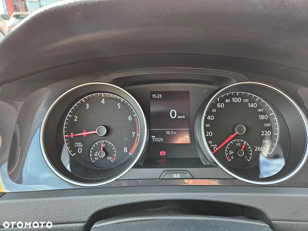 Volkswagen Golf 1.0 TSI Trendline - 3