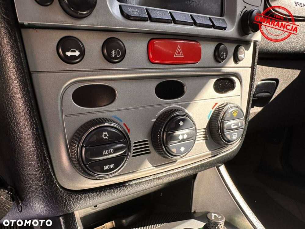 Alfa Romeo 147 - 26