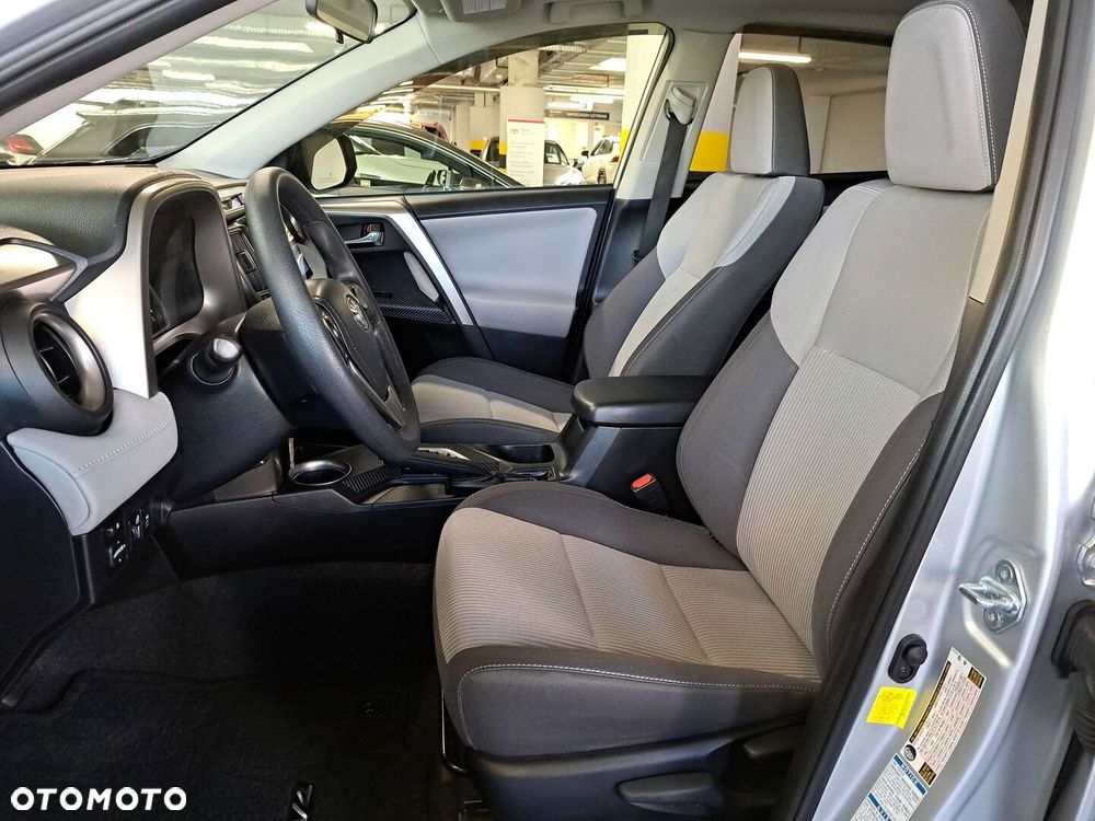 Toyota RAV4 - 29