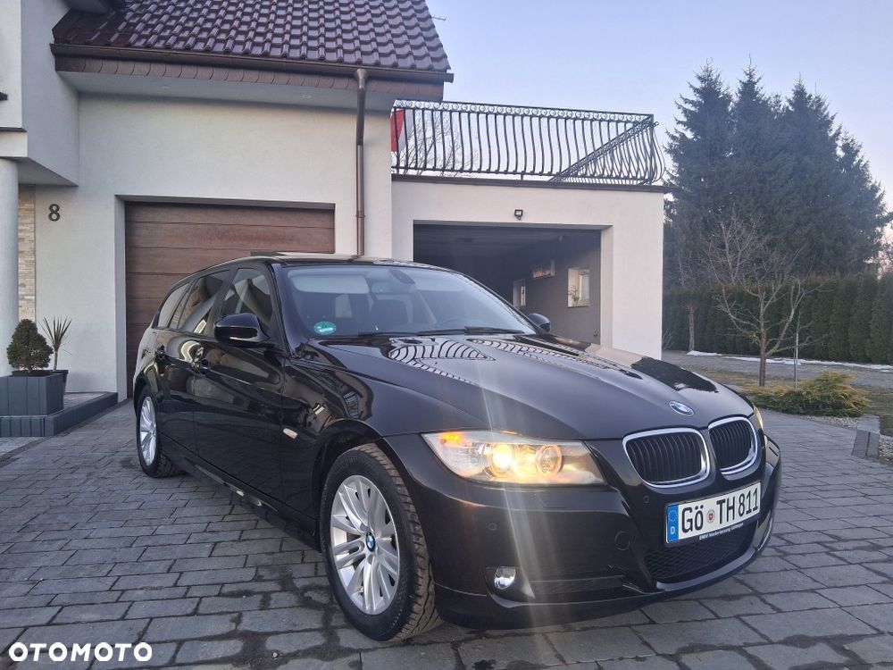 BMW Seria 3 318i Edition Lifestyle - 1