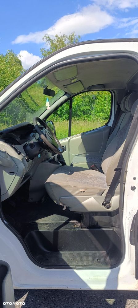 Opel Vivaro - 13