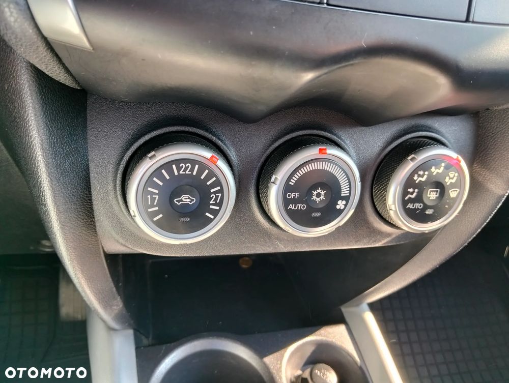 Mitsubishi ASX 1.6 2WD Invite - 23