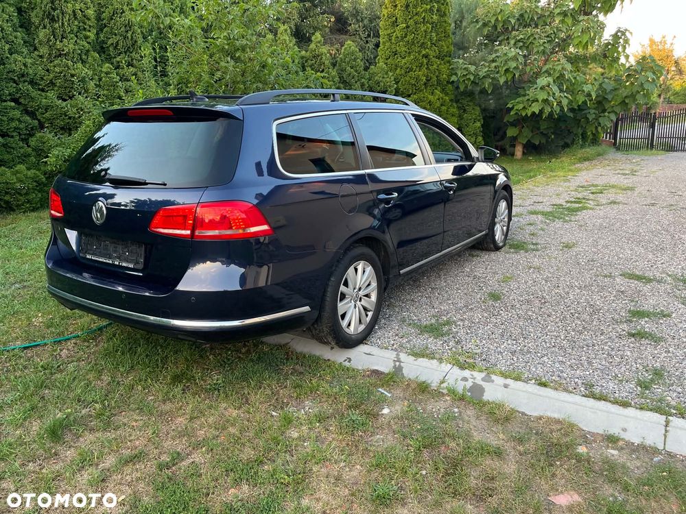 Volkswagen Passat 2.0 TDI Highline DSG - 22