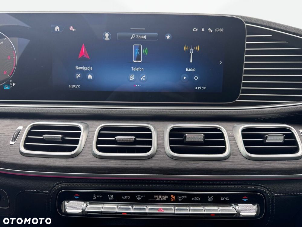 Mercedes-Benz GLE - 23