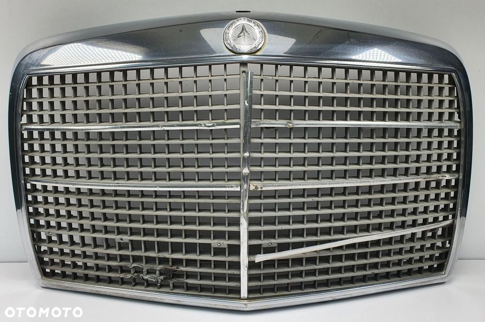 GRILL ATRAPA MERCEDES W115 W114 - 1