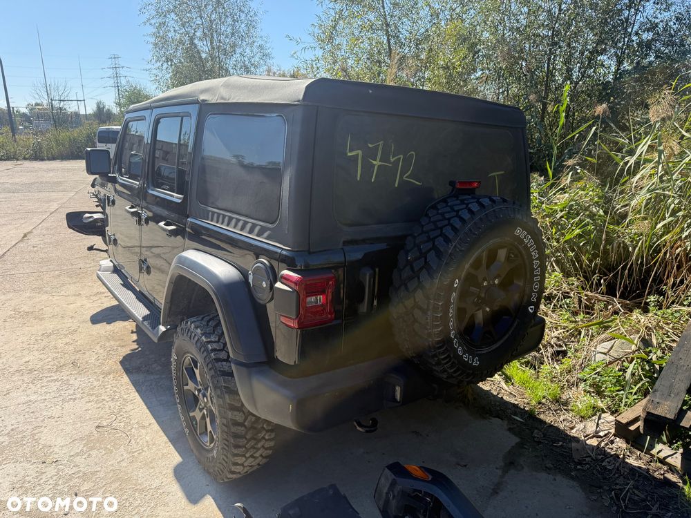 Jeep Wrangler 3.6 Unlim Black Edition II - 5