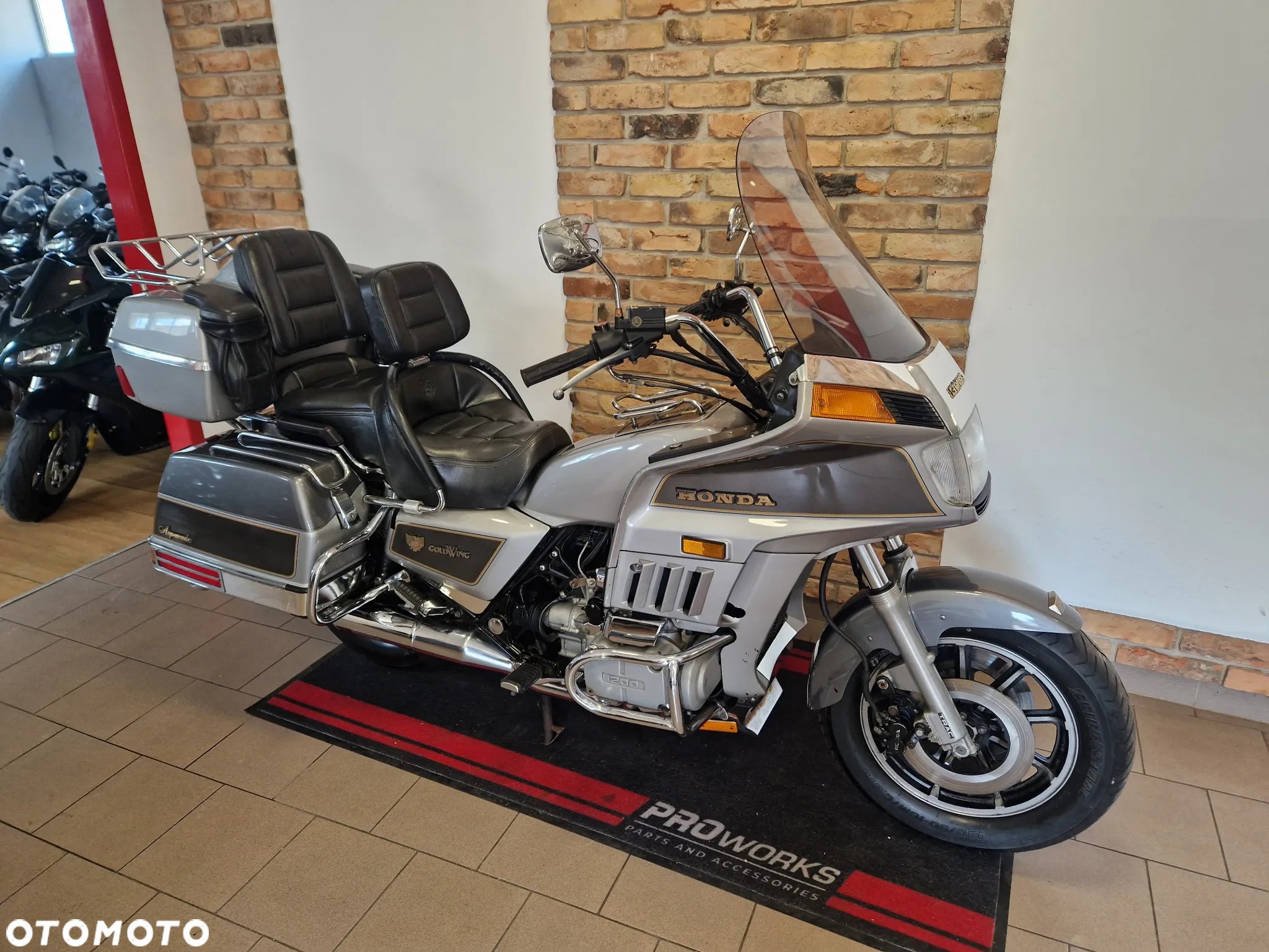 Honda GL - 2