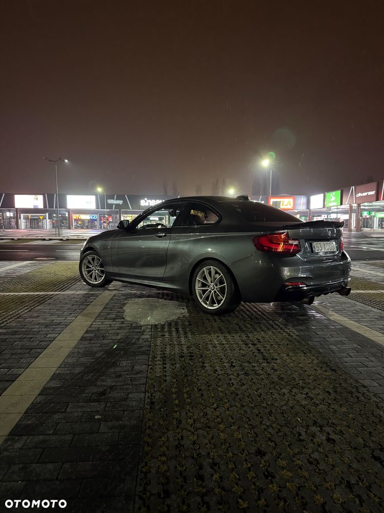 BMW Seria 2 218d - 18