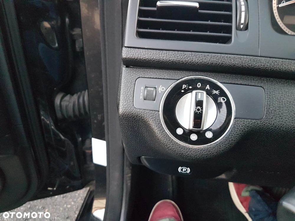 Mercedes-Benz Klasa C 200 Kompressor Avantgarde - 24