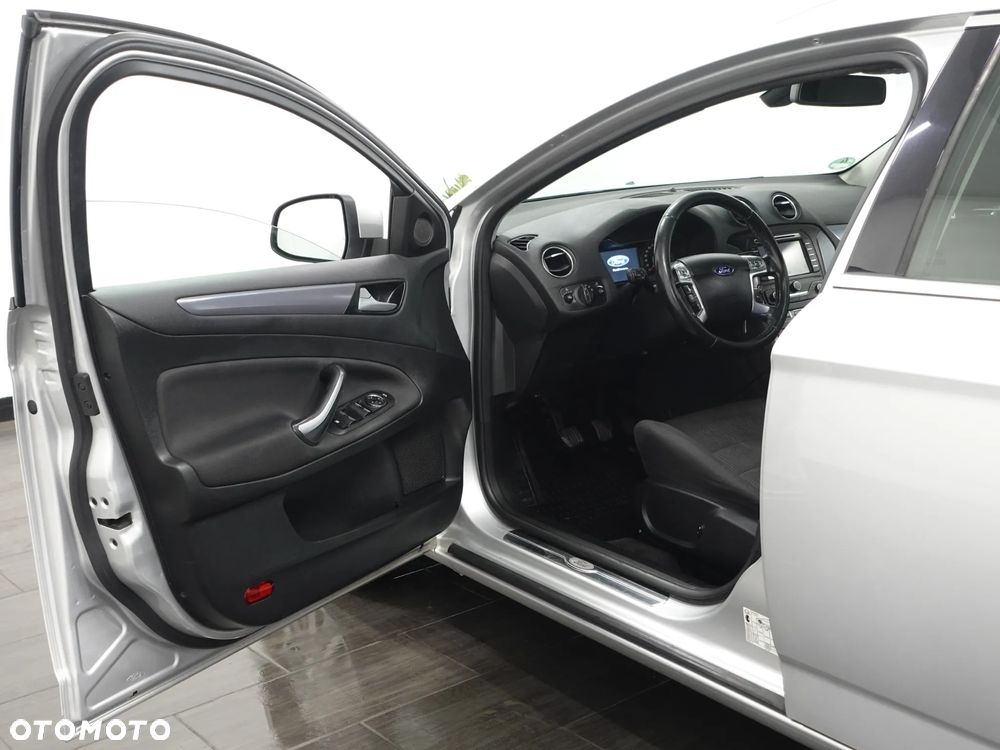 Ford Mondeo 2.0 TDCi Business Edition - 18
