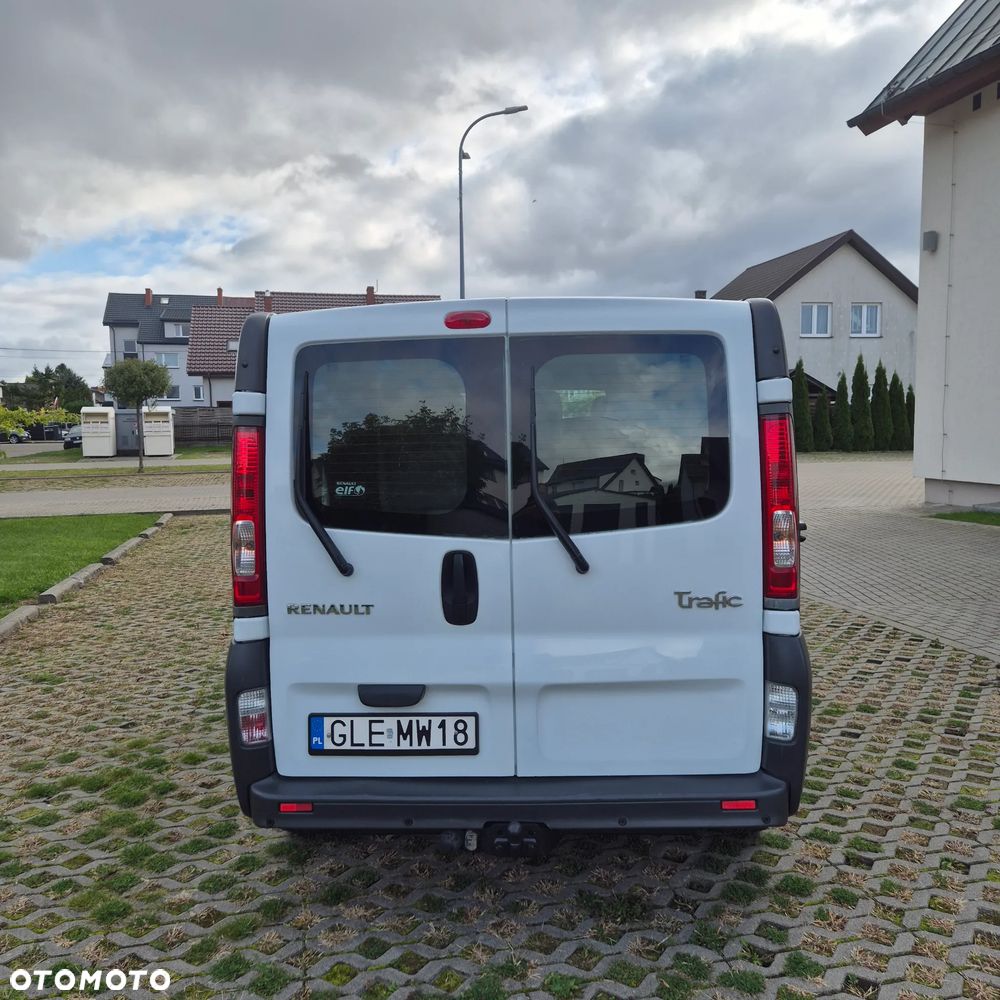 Renault Trafic - 14