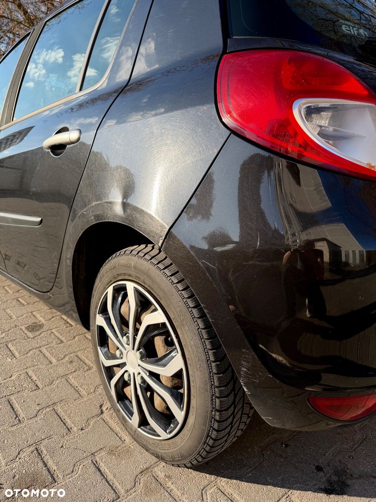 Renault Clio 1.2 16V Alize Euro5 - 34
