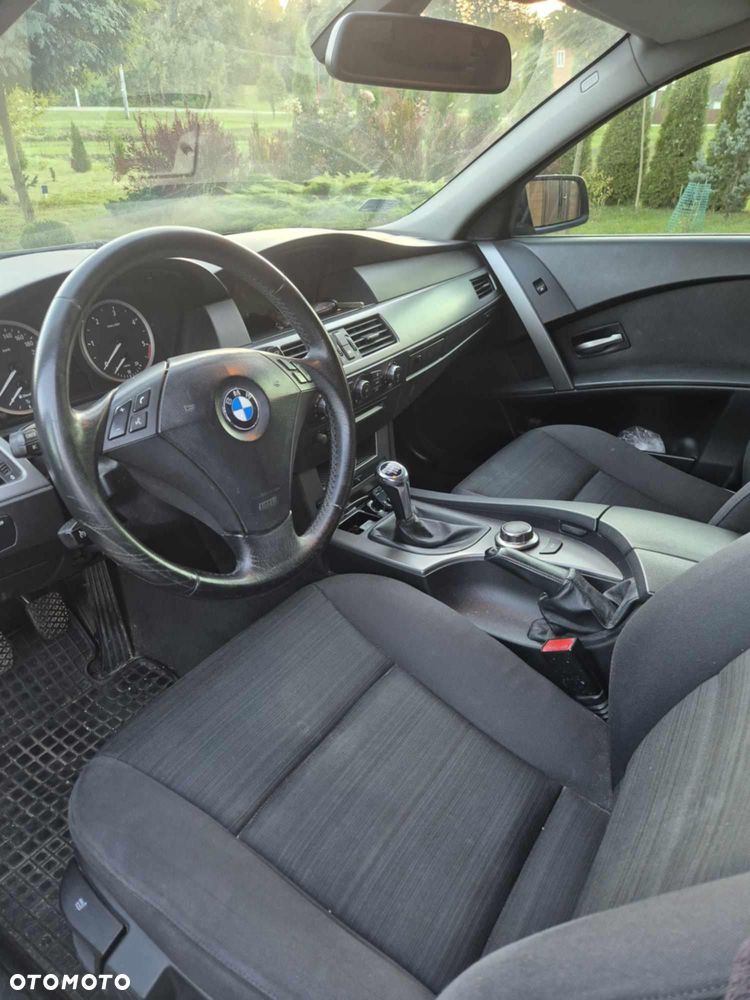 BMW Seria 5 520d - 18