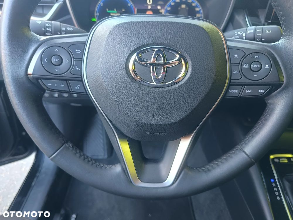 Toyota Corolla 1.8 Business Edition - 20