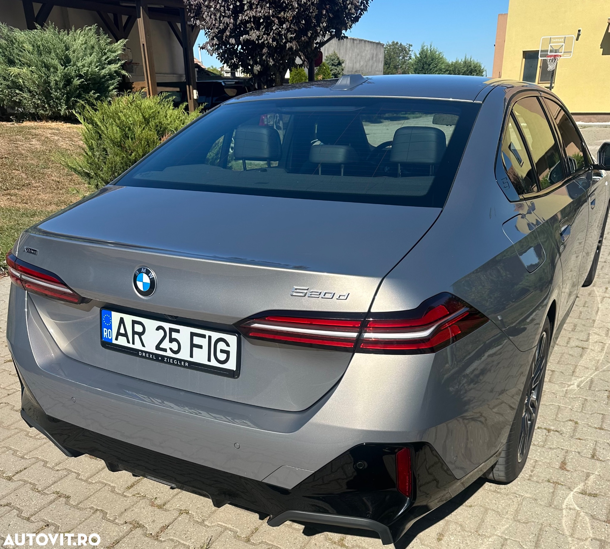 BMW Seria 5 520d xDrive AT MHEV - 3