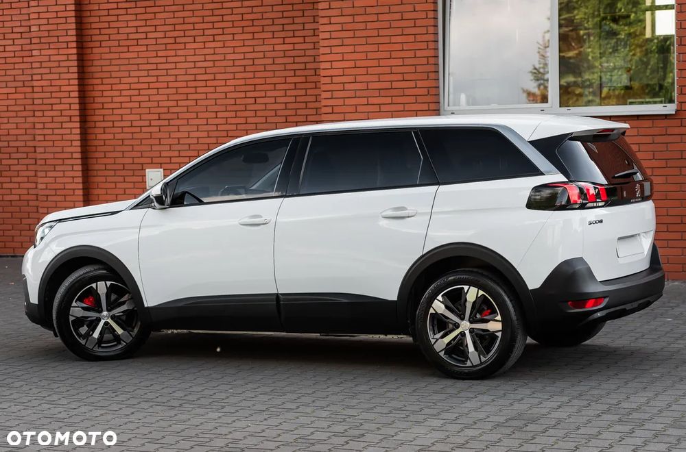 Peugeot 5008 1.5 BlueHDi Allure S&S EAT8 - 10