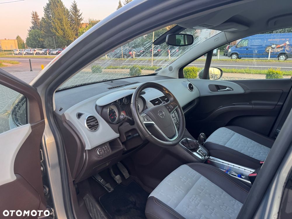 Opel Meriva 1.4 T Cosmo - 15