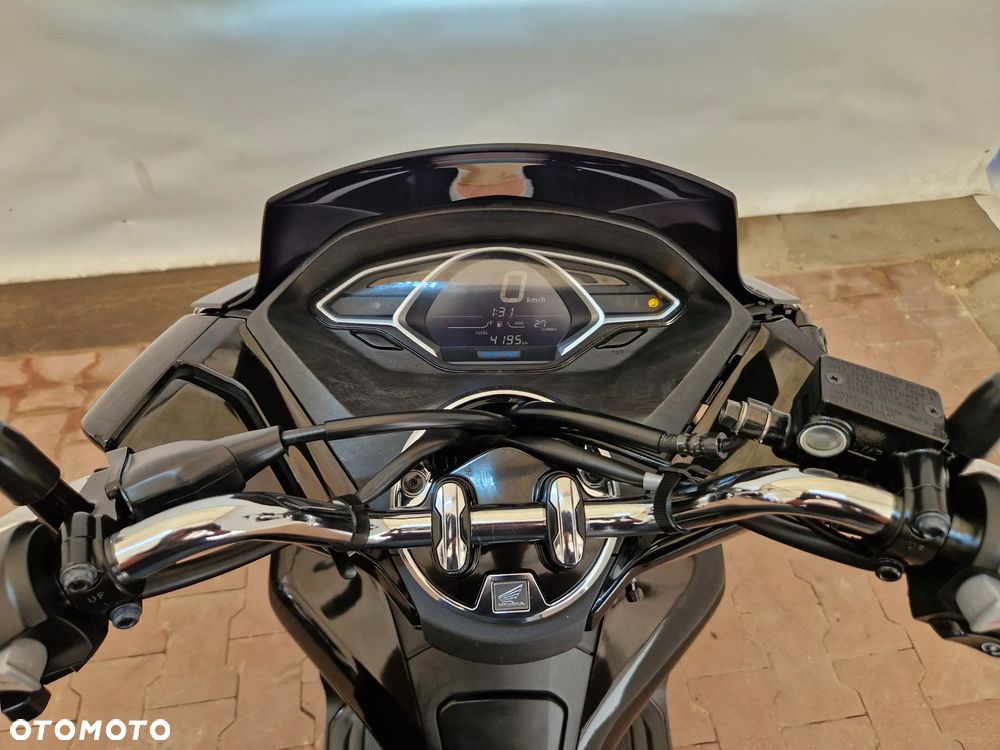 Honda PCX - 7