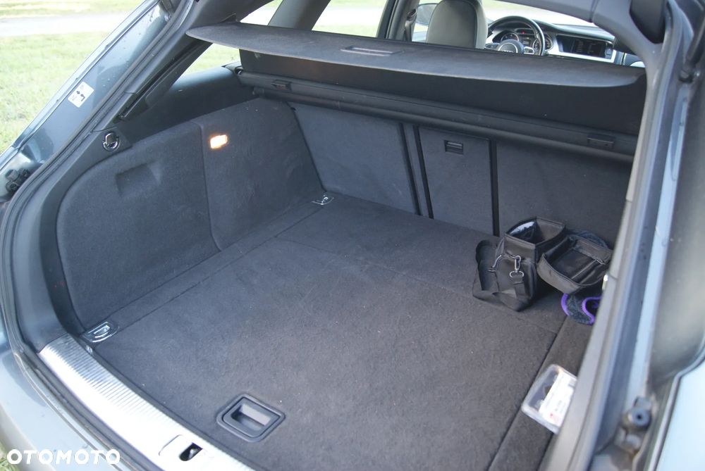 Audi A4 Avant 2.0 TDI DPF quattro S line Sportpaket - 33