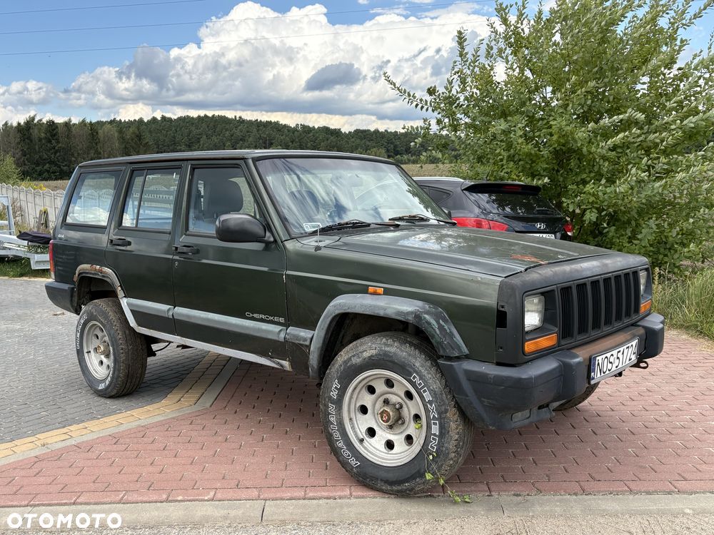 Jeep Cherokee