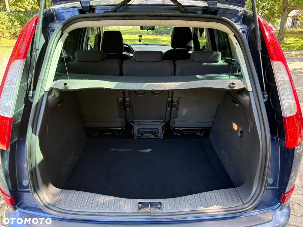 Ford Focus C-Max - 12