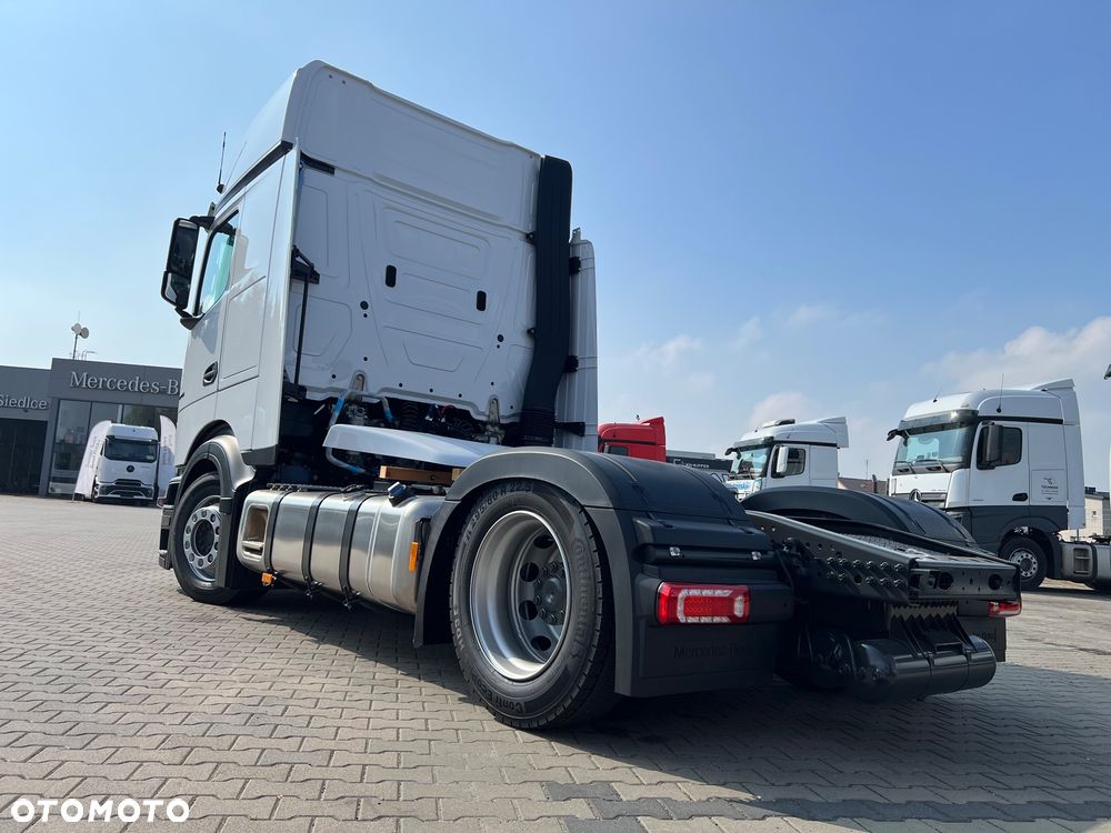 Mercedes-Benz ACTROS - 4