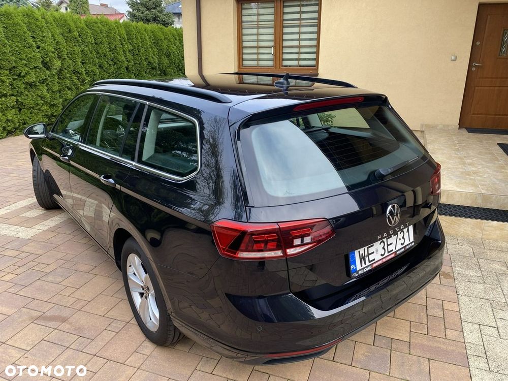 Volkswagen Passat - 13