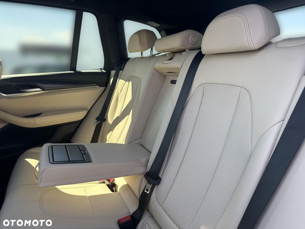 BMW X3 - 15
