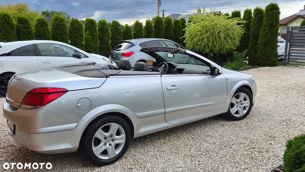 Opel Astra 1.8 Edition - 10